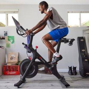 Peloton Heimtrainer Ergometer Indoor Fitnessbike Innovatives Training Tausende Kurse Riesige Community | Original Peloton Bike+