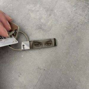 ???? Individuell gravierter Foto-Schlüsselanhänger mit Auge ????️ – Ein stylischer Begleiter mit Bedeutung!