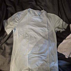 Tshirt weiß L wie neu