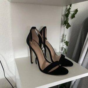 High Heels in Größe 38 Black