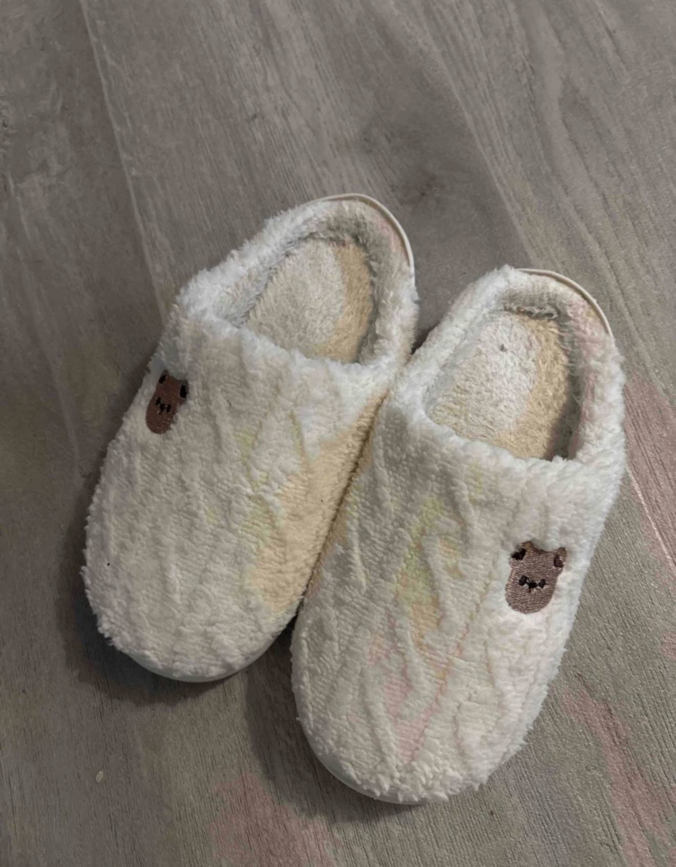 Plüsch Hausschuhe 🧸 – Größe 38