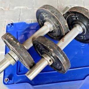 2 X Kurz Hanteln mit 4 x 2,5 kg gebraucht