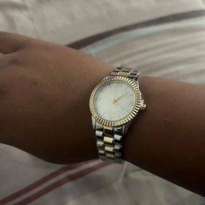 Edelstahl Uhr Gold/Silber Damen Gebraucht