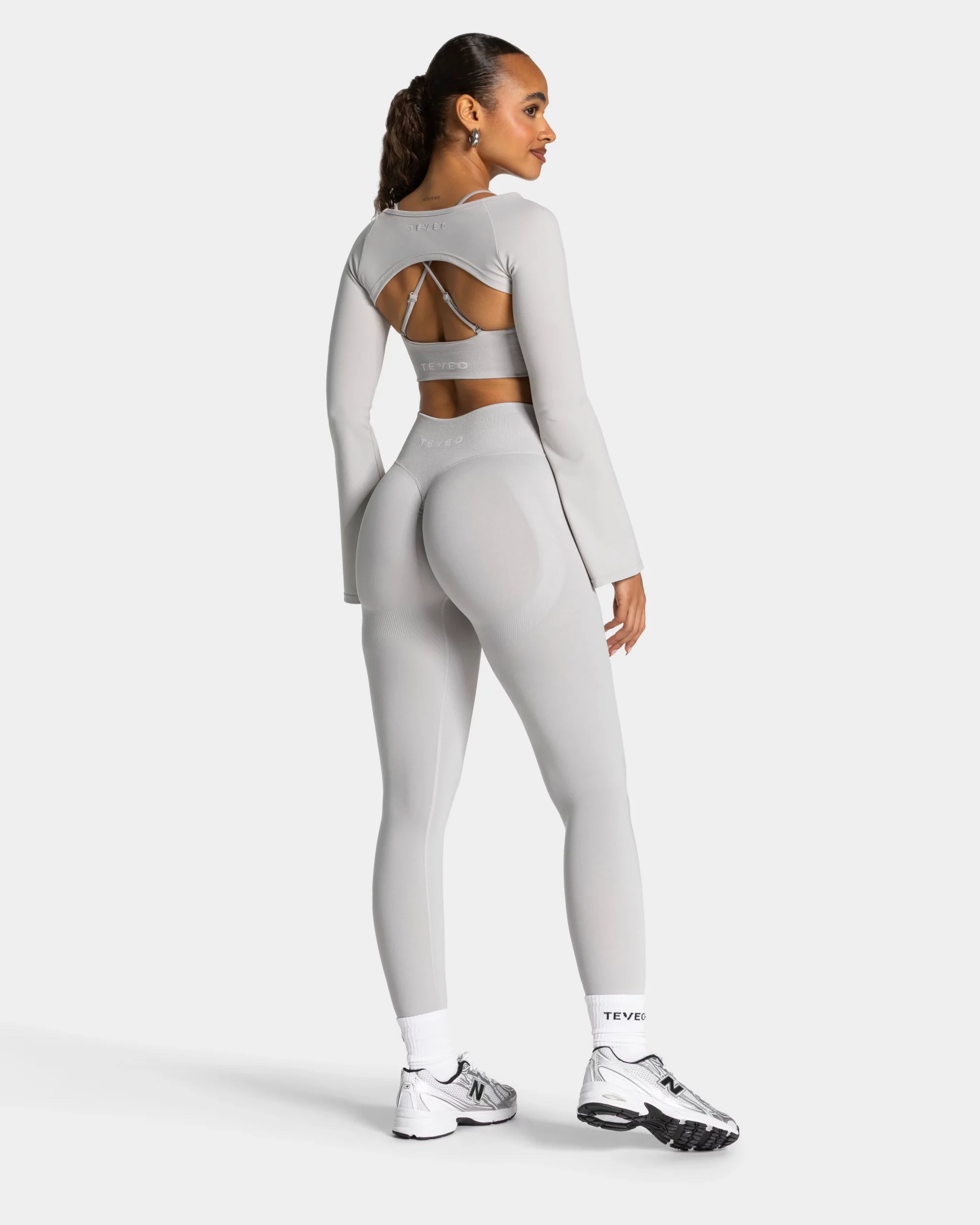 TEVEO Charming Pro Lifted Scrunch Leggings "Moon" – Bild 3