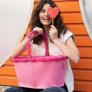 reisenthel carrybag frame twist pink – Stabiler Einkaufskorb mit viel Stauraum und praktischer Innentasche – Elegantes und wasserabweisendes Design
