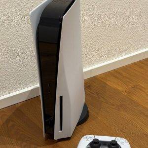 PlayStation 5 gebraucht sehr guter Zustand