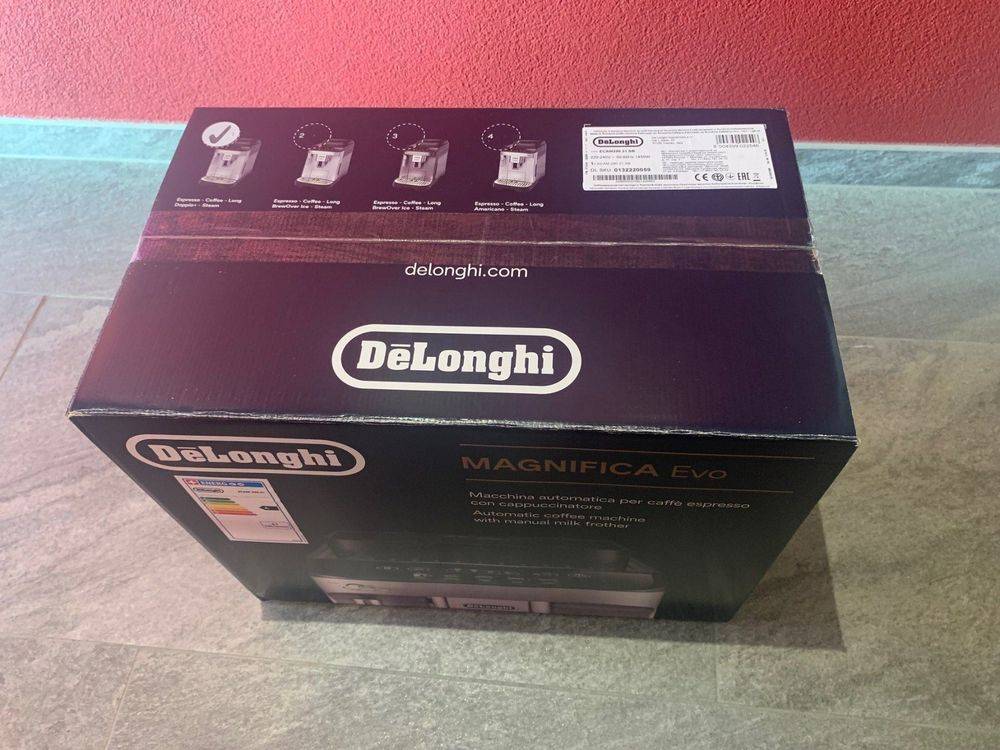 Delonghi Magnifica Evo neu + Orignal verpackt!