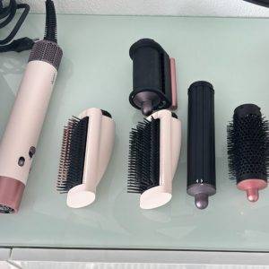 Dyson Airwrap gebraucht sehr guter zustand