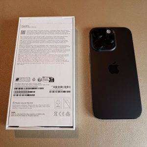 iPhone 16 Pro, Black Titanium, 256GB gebraucht sehr gut