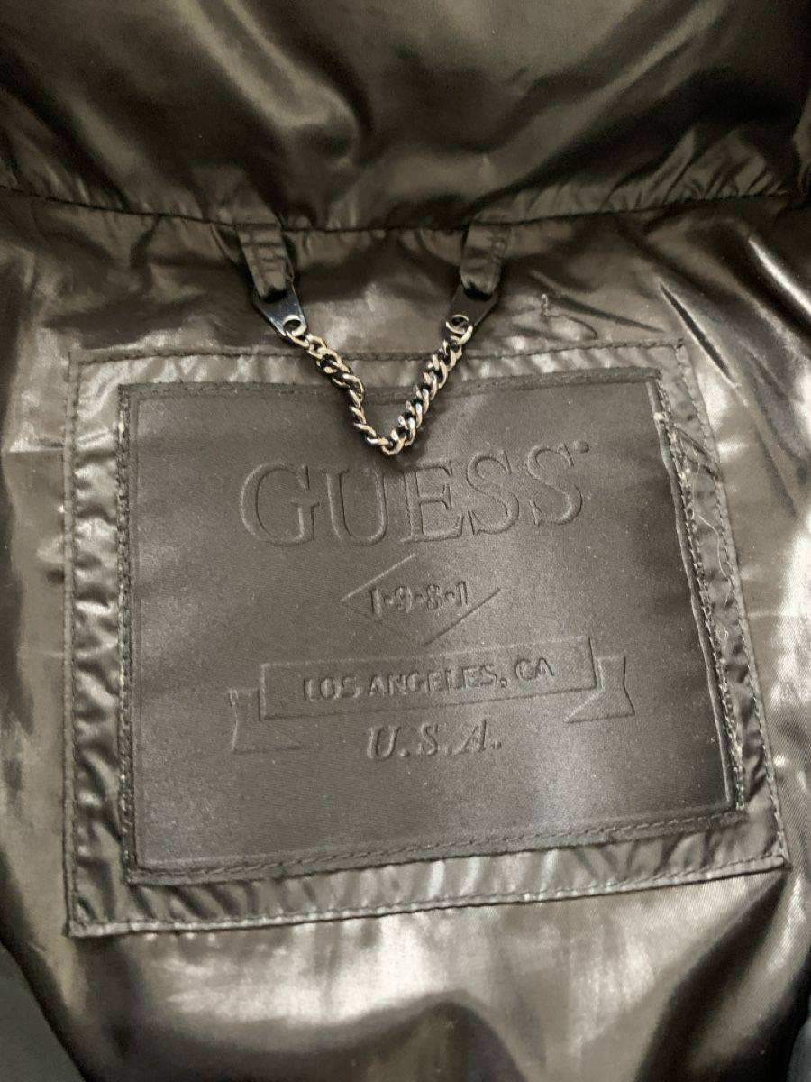 Guess Winterjacke, Schwarz, Top Zustand, Grösse M – Bild 3