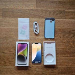 Apple iPhone 14 - Sehr Guter Zustand - 128GB - Weiß (Ohne Simlock) (Dual-SIM)Apple iPhone 14 - Sehr Guter Zustand - 128GB - Weiß (Ohne Simlock) (Dual-SIM)