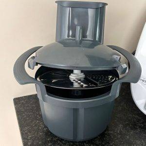 Thermomix TM6 gut erhalten mit Garantie!