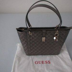 Guess Handtasche NEU