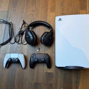 Sony Playstation 5 inkl. 2 Controller und Headset