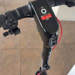 Ninebot F3 E-Scooter – Neu, 35 km/h und 3 Jahre Garantie