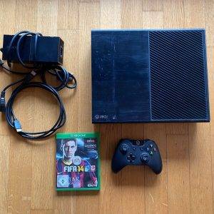 Xbox One Konsole inkl. Controller und FIFA 14